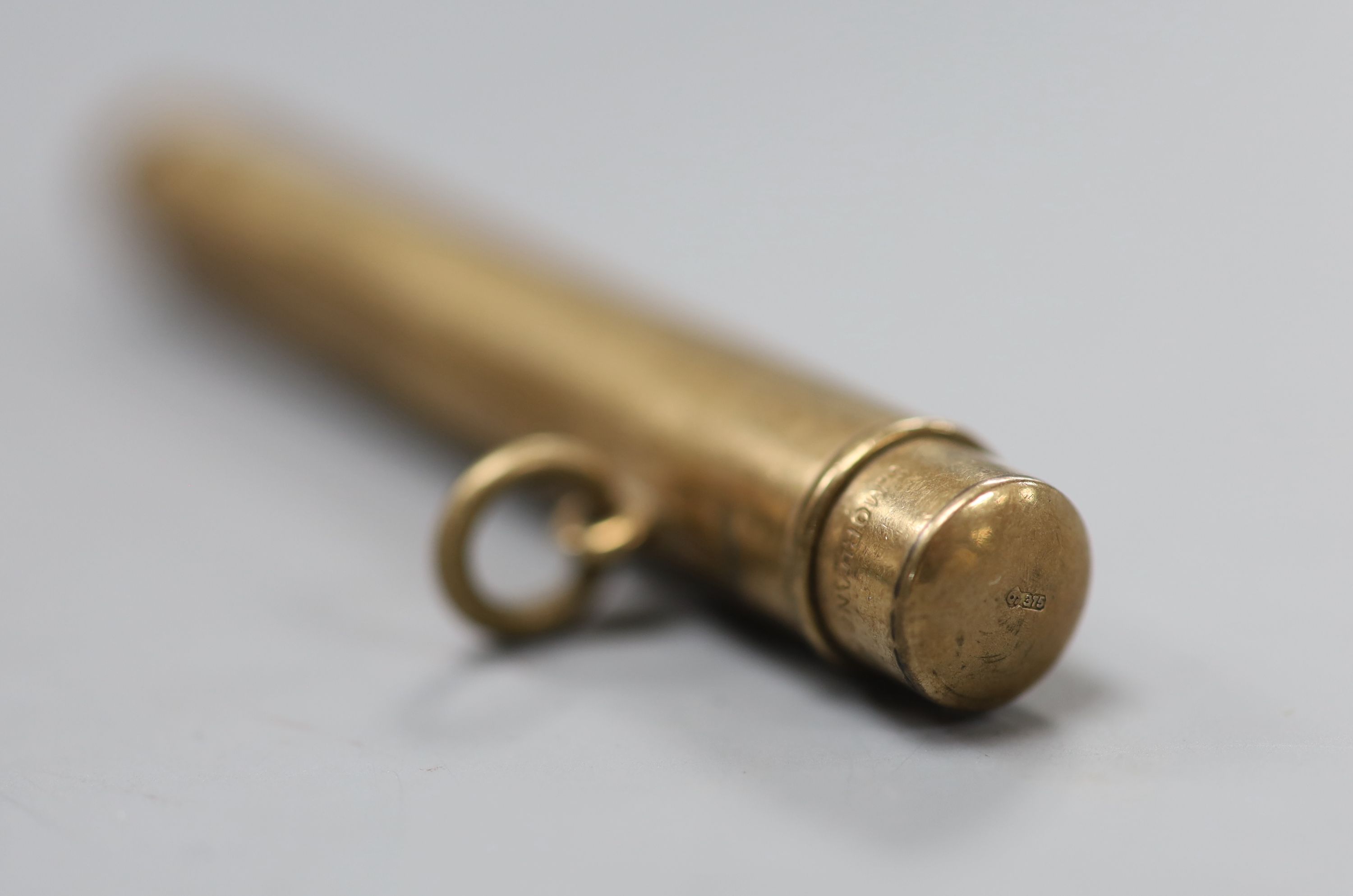 A 1920s S.Mordan & Co 9ct gold overlaid telescopic pencil, with engraved inscription, 8cm, gross 29 grams.